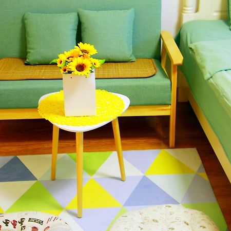 Line 2 Apartment Wuhan Luaran gambar