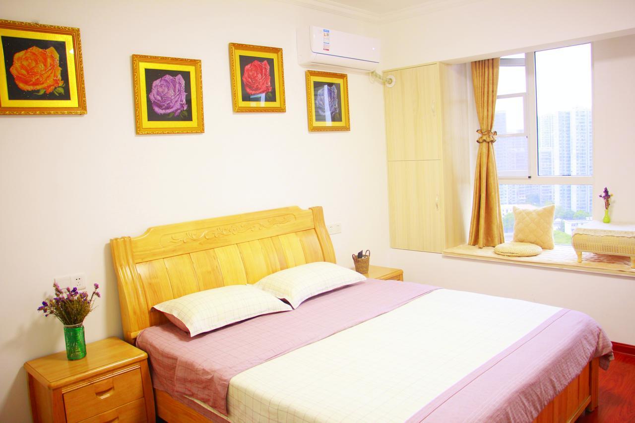 Line 2 Apartment Wuhan Luaran gambar