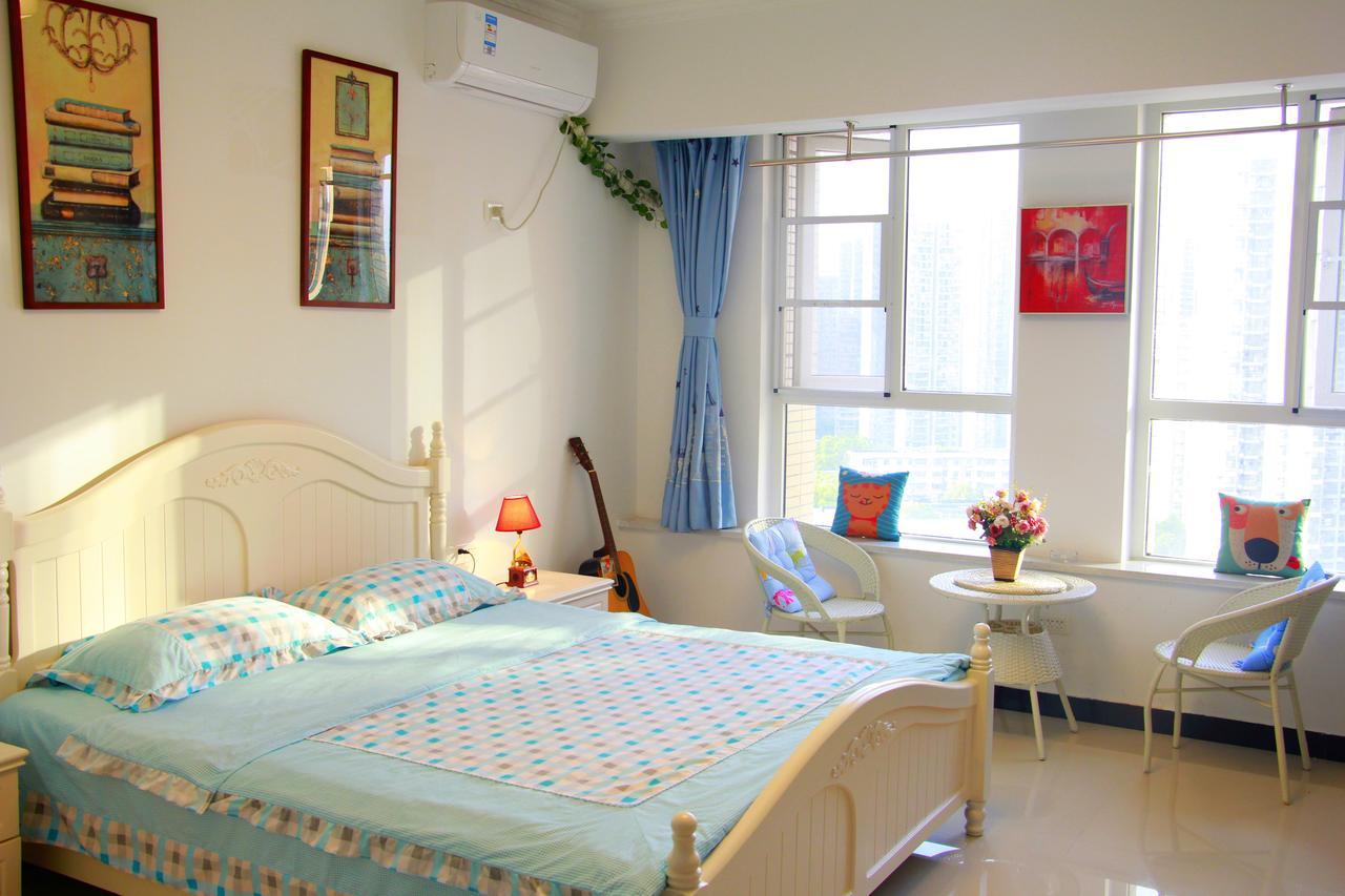Line 2 Apartment Wuhan Luaran gambar