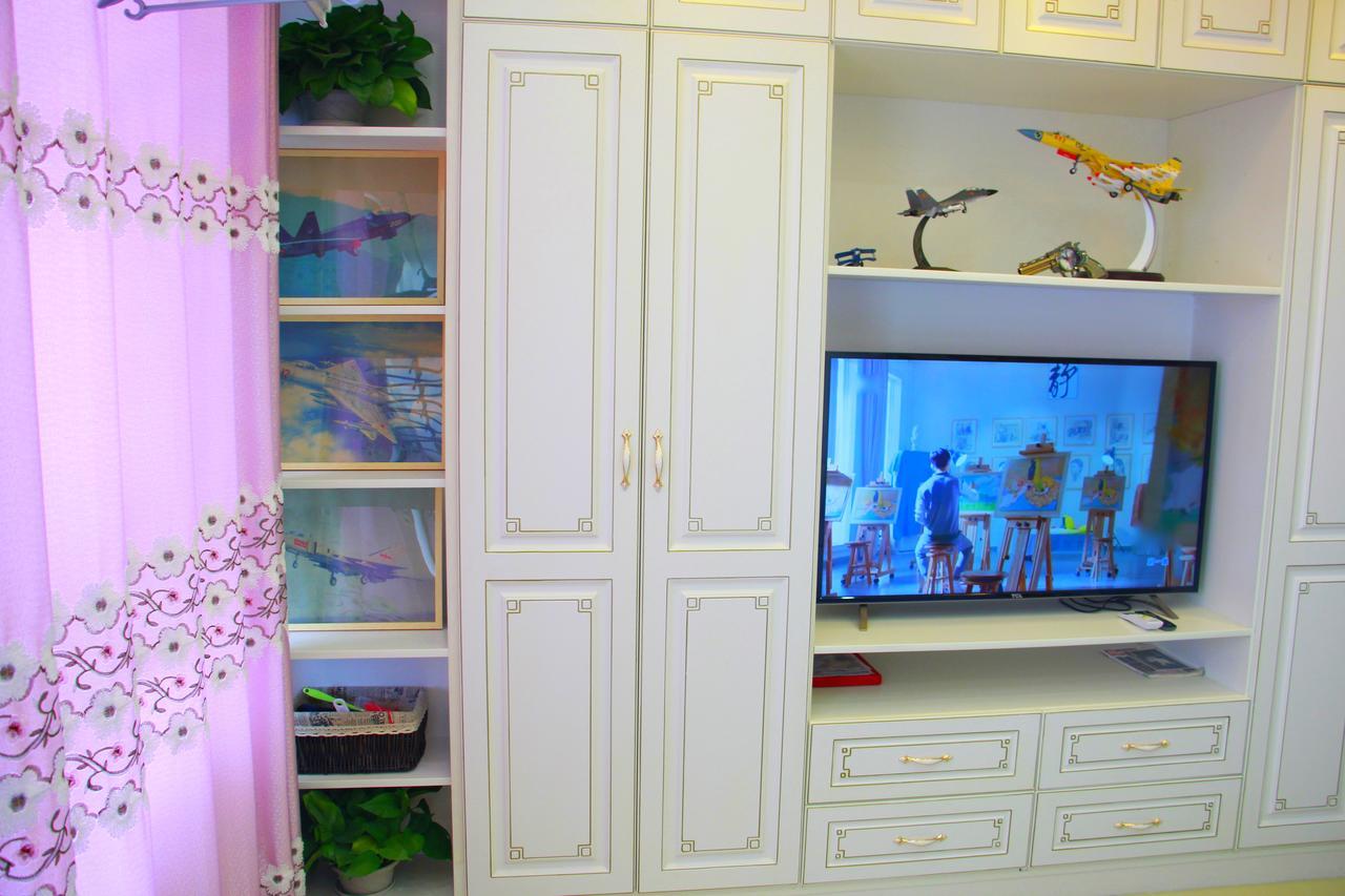 Line 2 Apartment Wuhan Luaran gambar